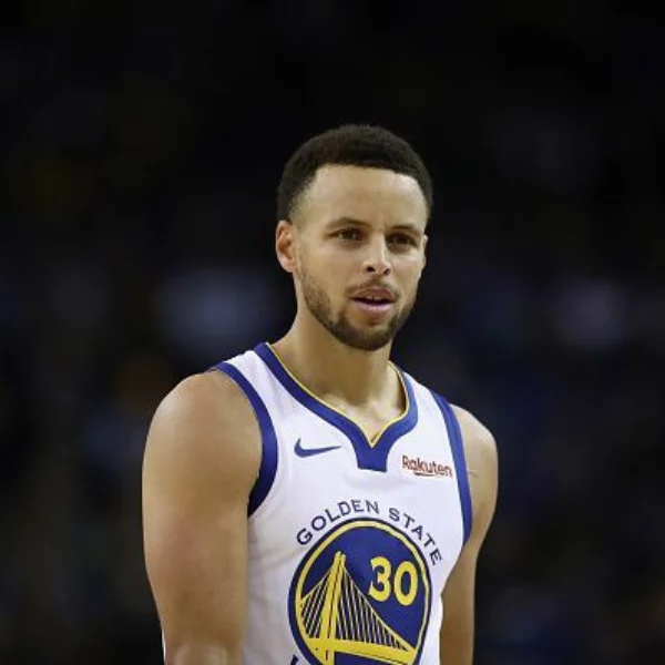 語出驚人！NBA 球星 Stephen Curry 不相信「人類登陸過月球」　在網路上引起眾人熱議