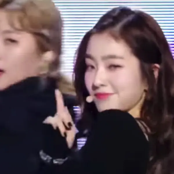 Red Velvet 與 Jennie 撞舞步？背後原因讓人會心一笑
