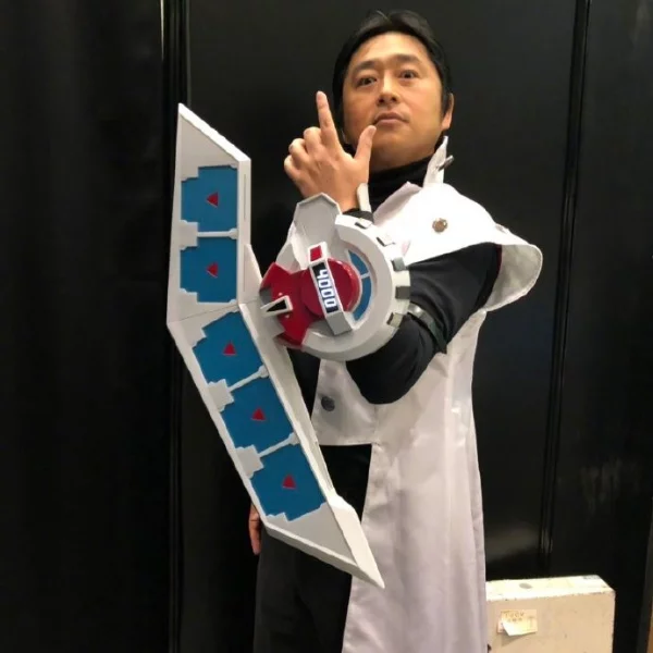 童年回憶！《遊戲王》卡片決鬥盤全新商品化　網友笑翻：好中二但想要一個！