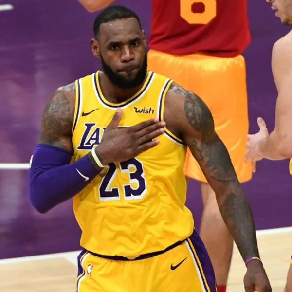 整場只拍一位球員！Twitter 即將獨家轉播 NBA 賽事　採全新「個人鏡頭」模式超吸睛！