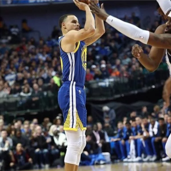 薑還是老的辣！萌神庫里技壓 Luka Doncic  腳踩「CURRY 6 全新配色」客場狂轟 48 分