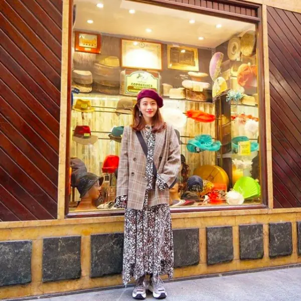 一次買了 11 頂！石原里美在西班牙買到失心瘋的「帽子店」被神出來了！背後大有來頭難怪讓人買爆