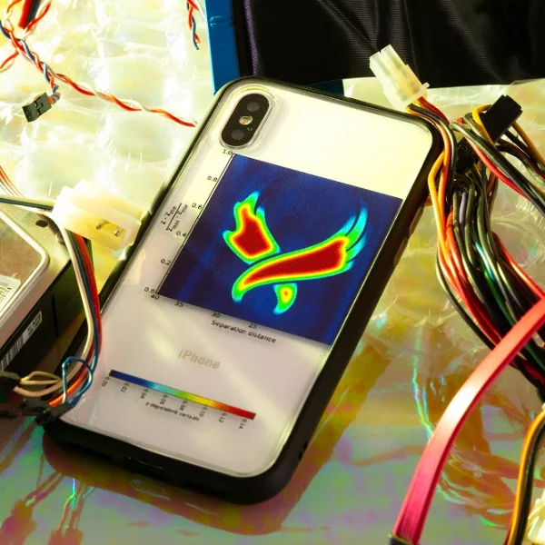 手機殼界的變形金剛再進化！犀牛盾ｘRemix 手機潮界新指標，網友：其他品牌不用玩拉！