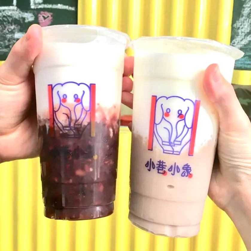 「珍煮丹」也跟上！全台 5 間手搖飲新出的「芋頭牛奶」大特蒐　網友：「這間」喝一杯就飽到晚上...