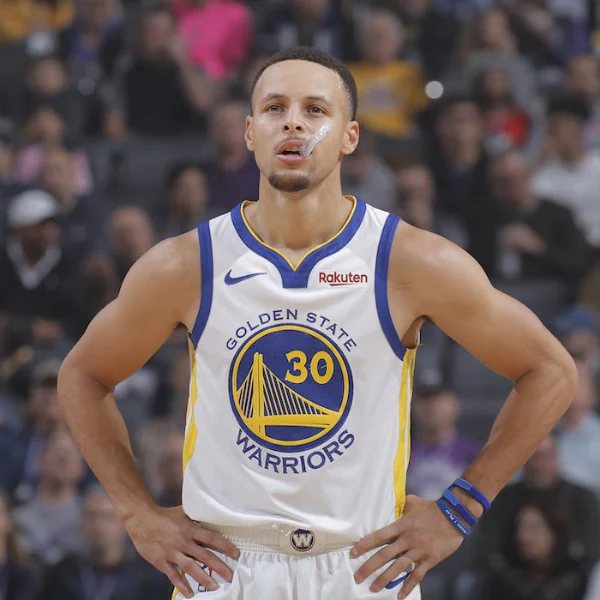 當 NBA 球星也玩「10 年挑戰」！這些 2009 年梯次的球員在 10 年間外貌到底有什麼變化？