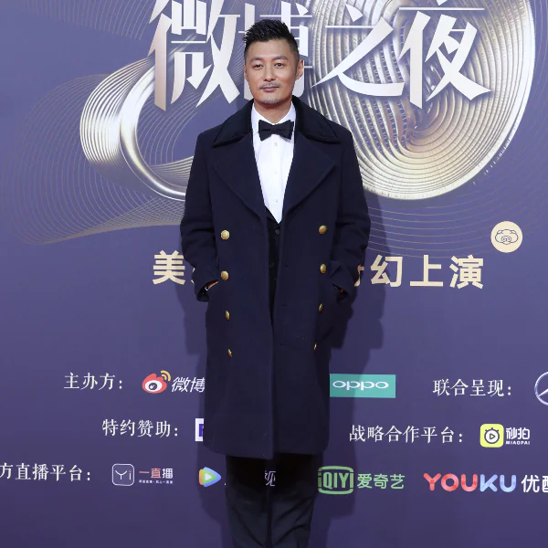 余文樂穿著TOMMY HILFIGER出席舉辦於北京的「微博之夜」