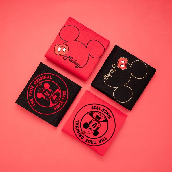 bossini X Mickey & Friends 新春聯名系列 打造最潮的拜年造型