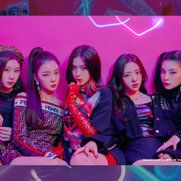 比師姐 TWICE 還強！平均 16 歲怪物女團 ITZY 正式出道，MV 一天就突破千萬點閱！