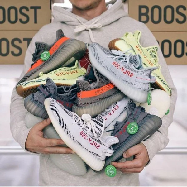 肯爺的「人人有 Yeezy 」宏願實現後「椰子」還值得入手嗎？看完這 3 點再來回答！