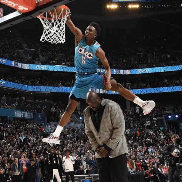 NBA 全明星賽精彩花絮！Tatum 誇張 Logo Shot 致勝，Diallo 在俠客歐尼爾頭上單手戰斧式灌籃！