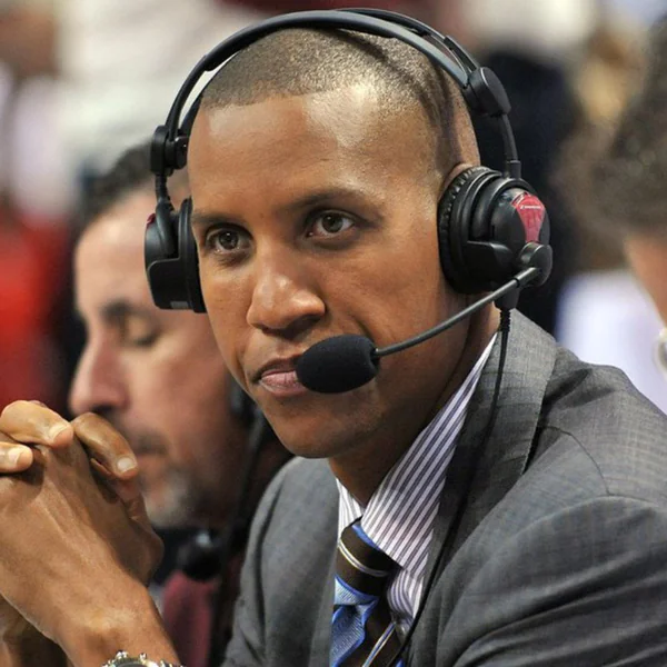 看對手一眼、自言自語都會被吹技術犯規？NBA 傳奇球星 Reggie Miller：「根本是軟蛋聯盟！」