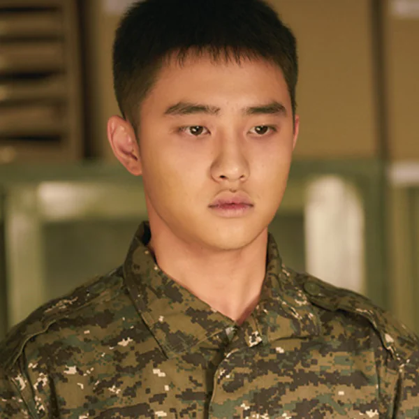 《與神同行》關懷兵紅出甜頭！D.O. 都敬秀遭爆不續約 EXO 想專注去演戲？