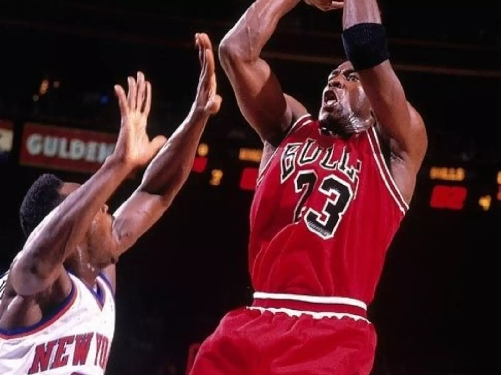 NBA 經典球員必殺技 8 大回顧：喬丹後仰跳投、賈霸天勾⋯帶起風潮改變聯盟！