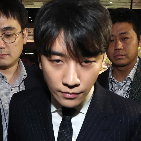 有人要 GG 了？南韓總統文在寅下令徹查「勝利夜店門」等 3 大事件！