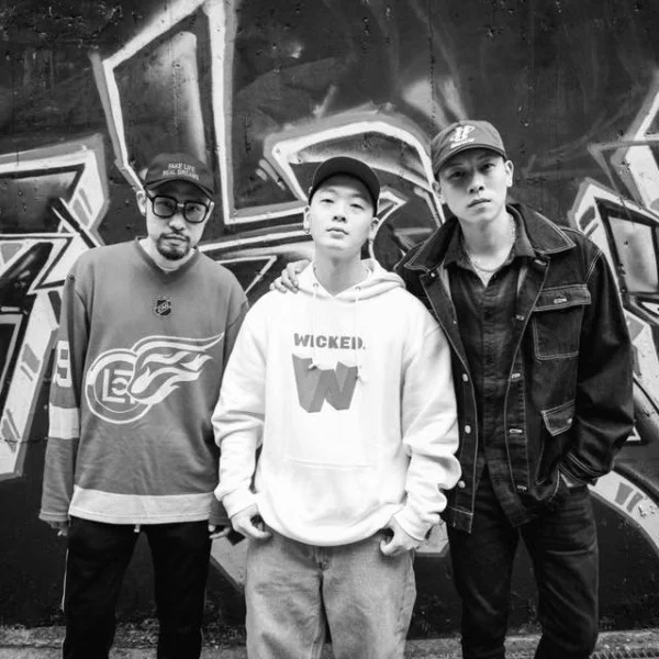 饒舌圈 OG 老莫新歌〈Boom Bap With Conscious〉曝光！特邀蛋堡、瘦子E.so、MC HOTDOG⋯等重磅 Rappers 拍 MV！