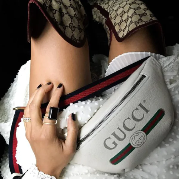 【Ｊ個稀好貨】誰說買 LV、Chanel 一定要花大錢？精選 6 款超百搭「入門款包包」 最便宜竟台幣 25000 有找！？