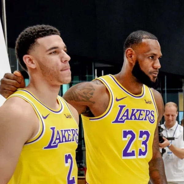 球哥將脫離家族品牌 BBB ？！Lonzo Ball 曖昧貼文引起跳槽傳聞　詹皇：「非常歡迎來 NIKE！」