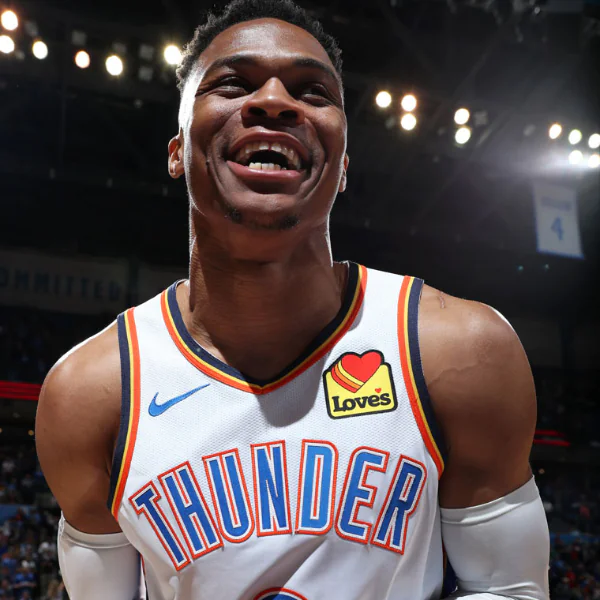 神龜再現！威少完成「20 分 20 籃板 21 助攻」超級大三元　近 51 年來 NBA 第一人！