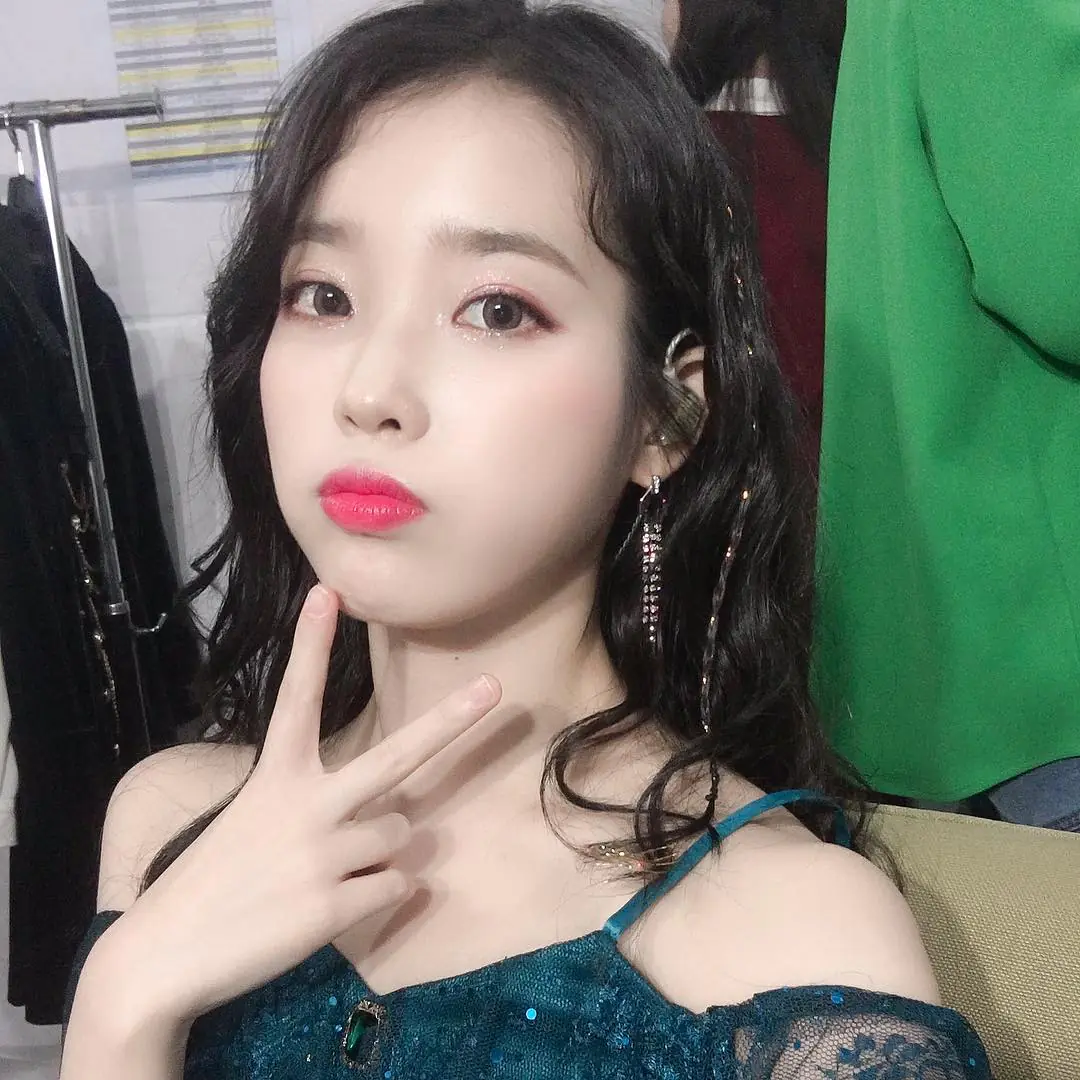 怎麼 Irene 、IU 雪白肌都不會黑？原來他們都靠「這 3 招」擊敗黑色素～