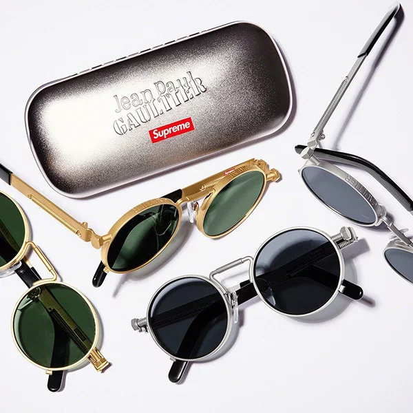 強調中性風，Supreme 和 Jean Paul Gaultier 聯名系列正式發布