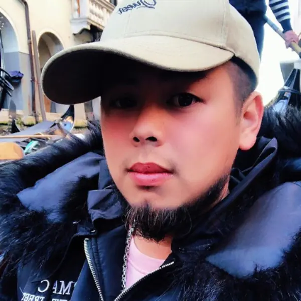 我先自爆！「否希」坦言「超速、丟菸頭」遭拍：能跟到我的車，記者是不是少說 160 在飆