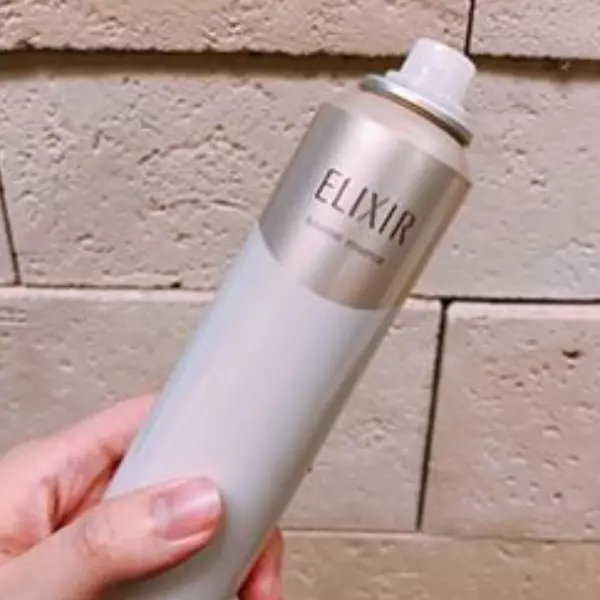 一抹即亮！夯到不行的碳酸泡泡縮時保養法～ 怡麗絲爾 彈潤前導慕絲