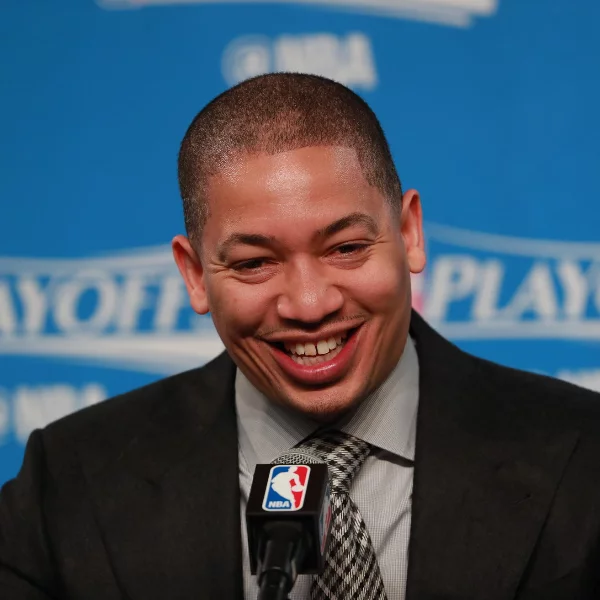 已成定案？！傳 Tyronn Lue 確定將成為湖人新主帥　跟詹皇再次重逢有望挑戰 NBA 總冠軍？