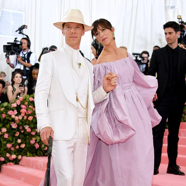 奇異博士純白紳士登場！Met Gala 紅毯男星　DC「閃電俠」多重眼妝超搞怪嚇人！