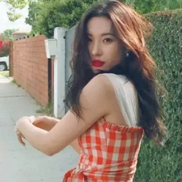 4 個夏季流行色　李聖經、宣美都在穿！