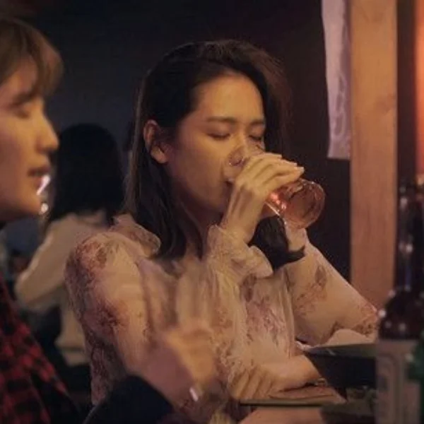 酒後失憶代表內心寂寞？ 8 種醉酒行為反映你真實性格！