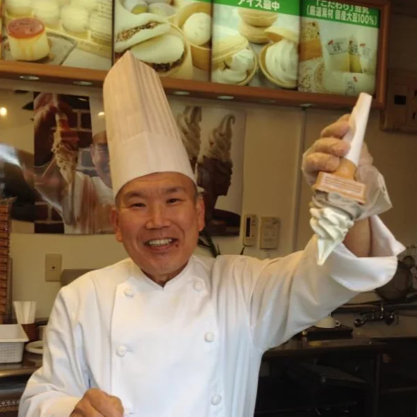 日本京都京豆庵「反地心引力霜淇淋」！360 度狂甩都不會掉、宇治抹茶＋豆腐霜淇淋