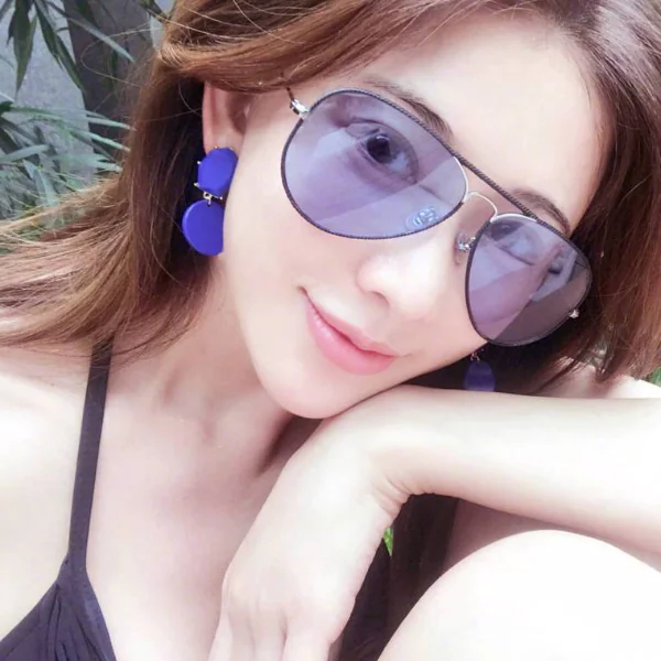 【明星也會醜】林志玲成了幸福人妻！但她這個「小隱疾」讓她曾沮喪到不行還被批：「毀容」