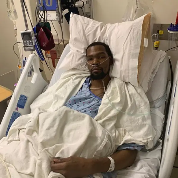 賠上了籃球生涯！Kevin Durant 本人證實自己阿基里斯腱斷裂：「我很驕傲我能用盡全力！」