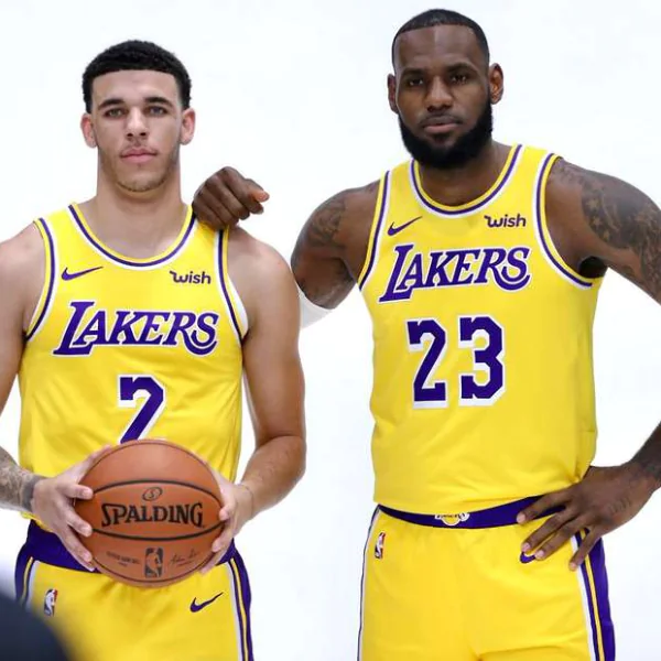 Lonzo Ball 被交易至鵜鶘！球爸出面怒噴：史上最爛，我保證湖人再也不可能贏得總冠軍！