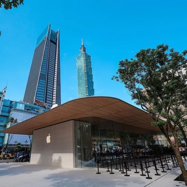 台灣首間蘋果旗艦店「Apple 信義 A13」開幕　8 大亮點帶你逛　其中還有一間「神秘小房間」？
