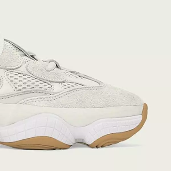 經典焦糖底！全新配色 YEEZY 500 「 BONE WHITE 」 首度曝光