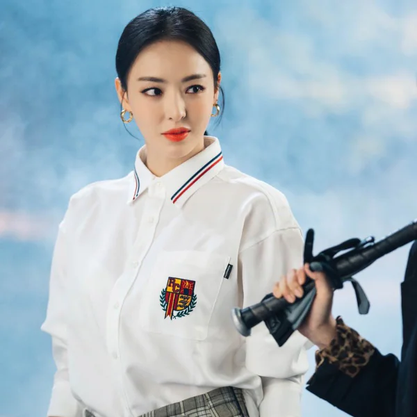 《請輸入檢索詞 WWW》李多熙只靠「這 2 招」從素顏小女人晉升霸氣女部長！知道她真實年齡後會更震驚～