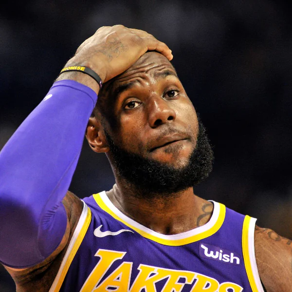 大哥我來了！美媒爆料湖人「非常樂意」簽下 JR Smith　神經刀有望幫助詹皇拿第 4 冠？