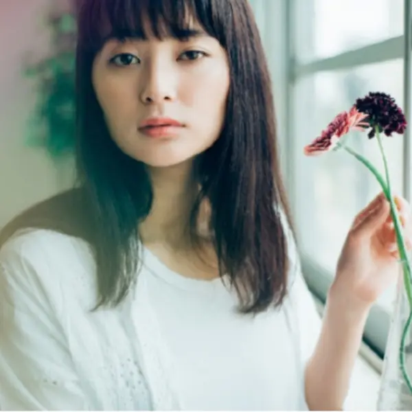 打造東京大人系，第一步從口紅開始！如何挑選、塗抹？秘訣一次告訴妳！