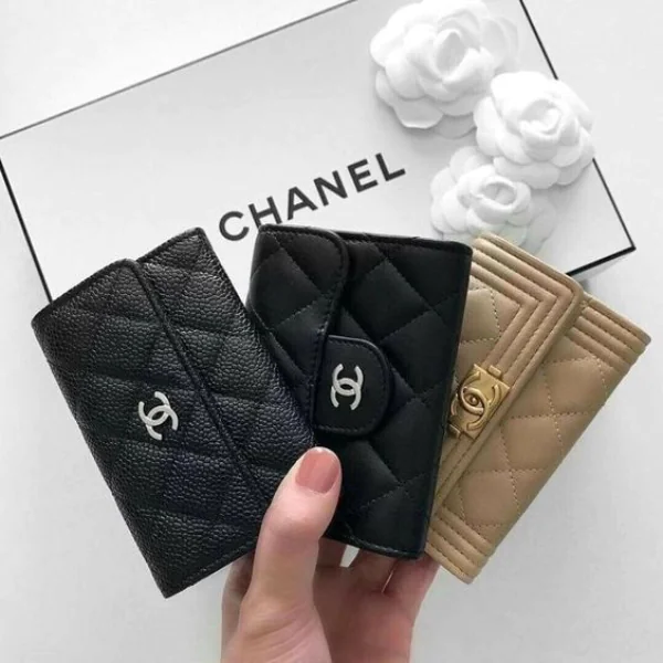 經典長青之選！ 6 款熱門名牌卡片套 CHANEL+ LOUIS VUITTON + DIOR