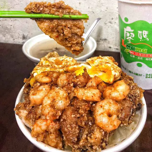 基隆除了廟口夜市還有這些美食，這 10 家必吃必踩點，好吃沒在騙！