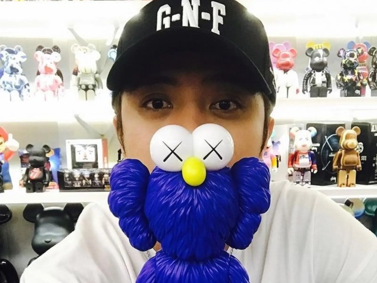 羅志祥「KAWS 天價收藏」絕對給手通過！網友：「這根本就是博物館等級！」