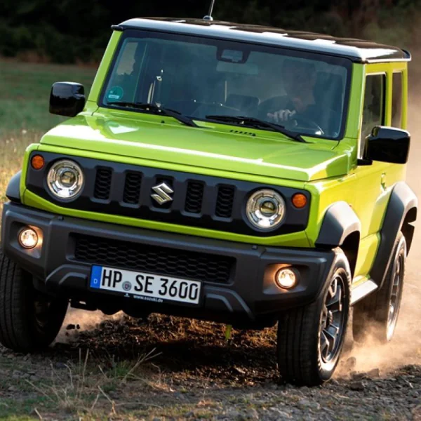 大小 G Car 的對決？！實測 Mercedes-AMG G63 與 Suzuki Jimny 越野性能表現　能海放對手的是⋯