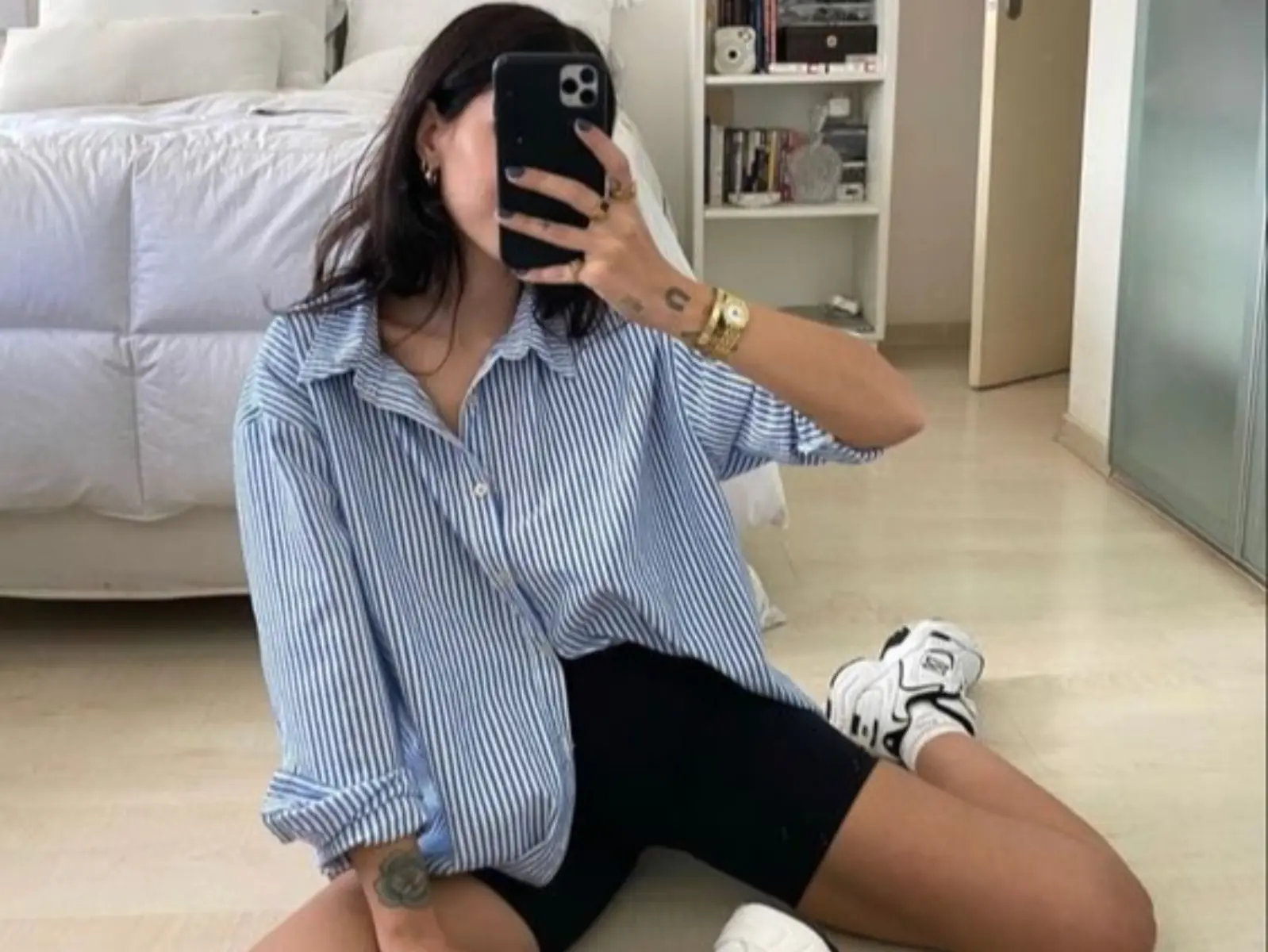 怕.jpg！Bella Hadid「駱駝蹄」出來打招呼好尷尬？本篇教你完美駕馭「單車褲」的簡單方法！