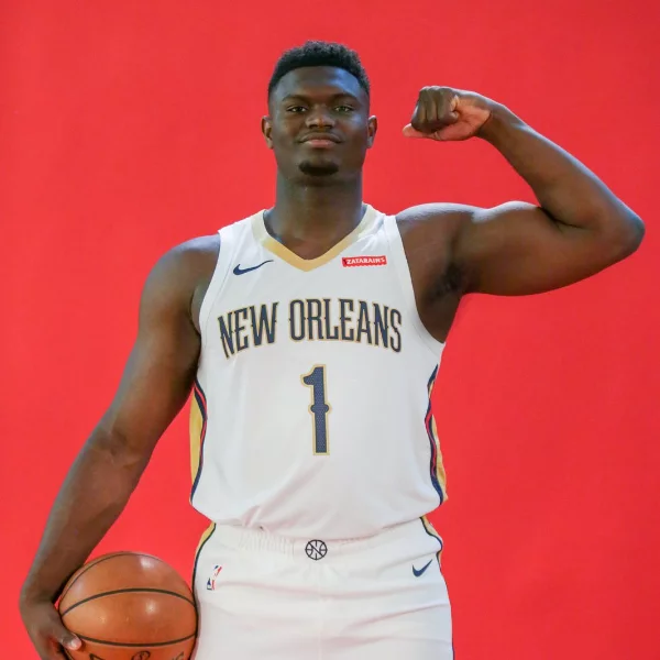 忠誠起來！「詹皇 2.0」Zion Williamson 想永遠待在鵜鶘：「我要跟 Kobe 和 Dirk 一樣偉大！」