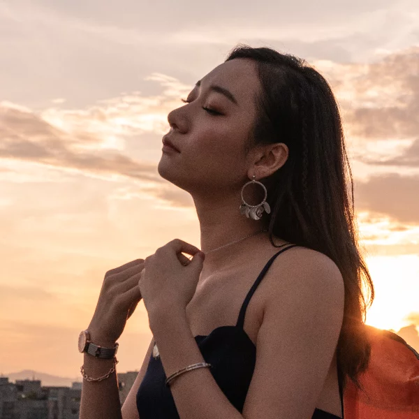 鄉民老婆吳卓源教你挑情人節禮物！浪漫到女友做夢都會笑！