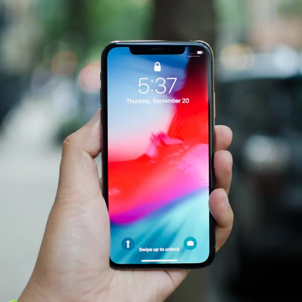 讓賈伯斯哭哭的 iPhone 11 要來了！新 iPhone 將在 9 月的「這一天」開賣！