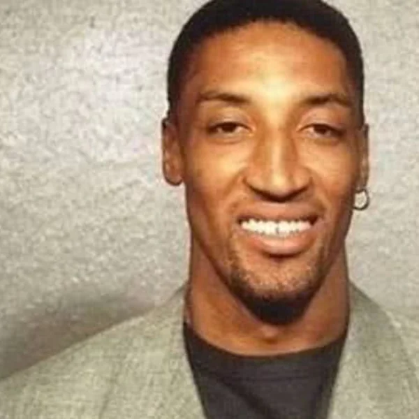 NBA 球星入獄照：KOBE 年少輕狂、JR 竟然面帶微笑