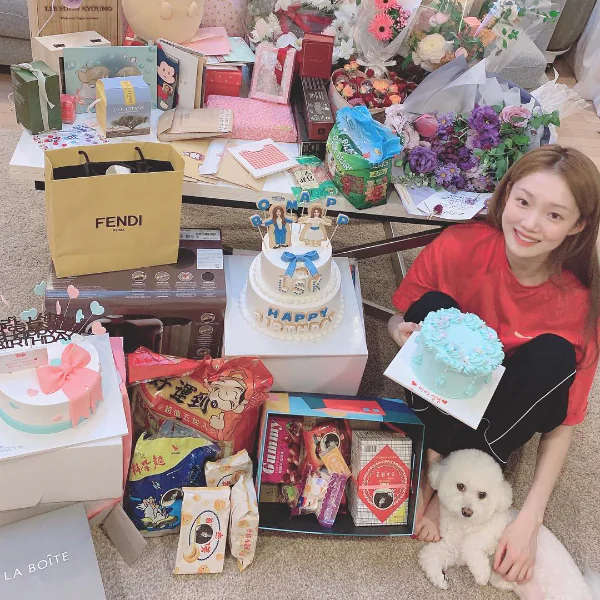 李聖經 IG 甜曬生日禮物，眼尖網友發現其中暗藏台灣零食！原來「這些」台灣美食在韓國超級紅！