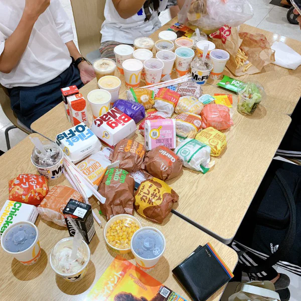太壯觀！網友把日本麥當勞所有商品都單點了一輪，最終列出花費總金額！